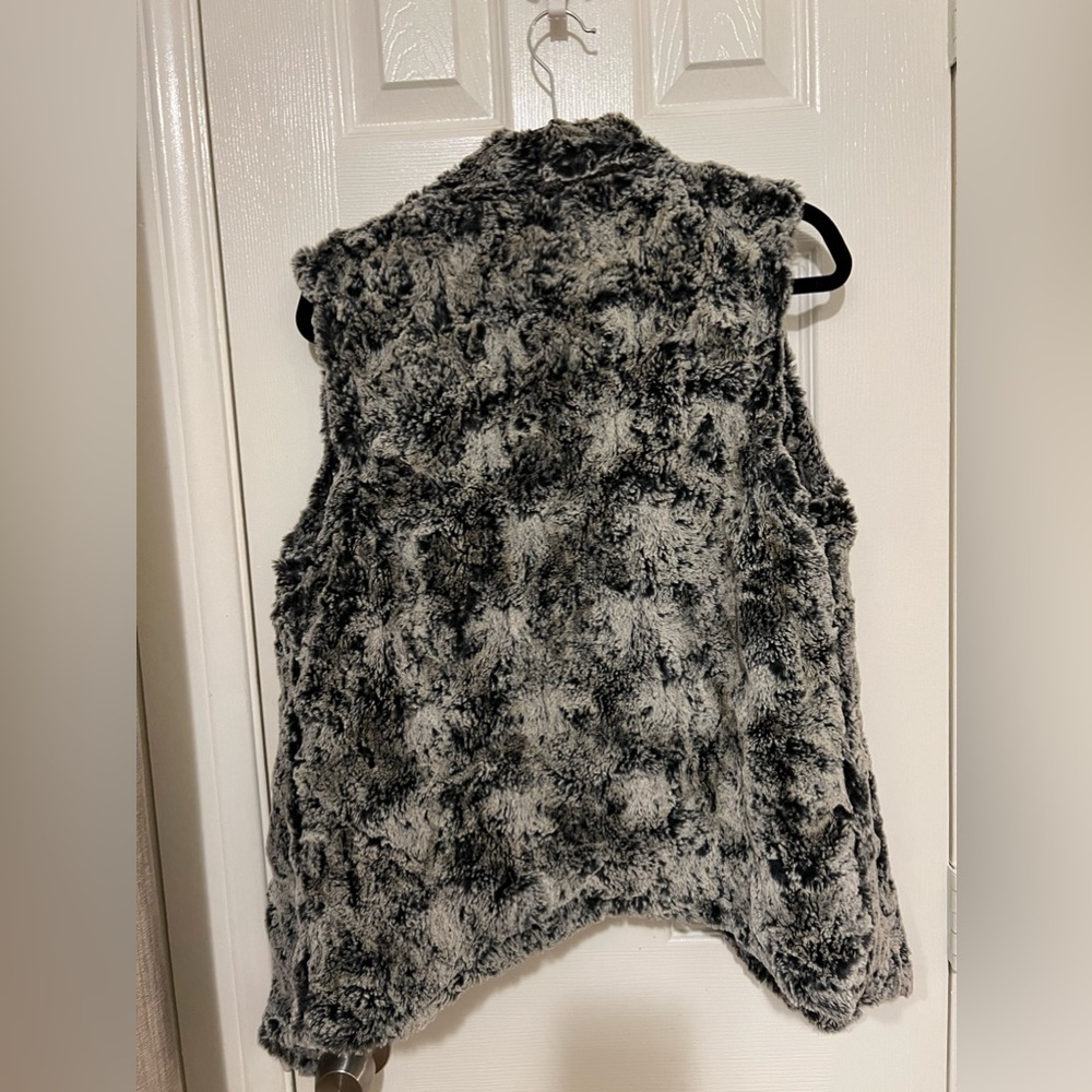 DYLAN Women’s Vest - Picture 3 of 5